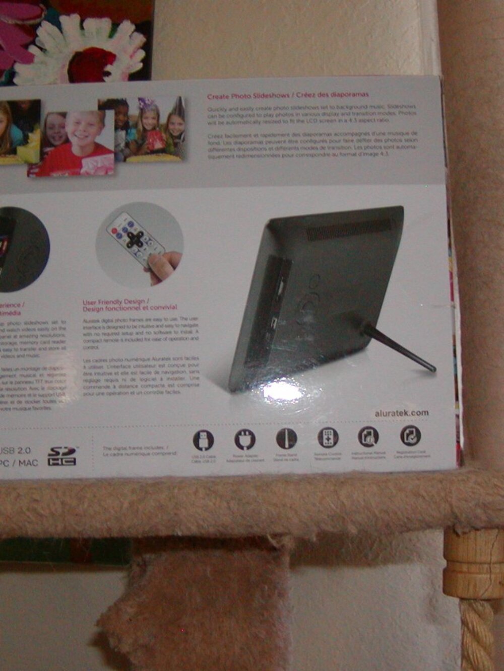 Digital 8" Photo Frame - Picture 4 of 7